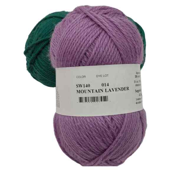 2 Skeins Lambs Pride Super Wash Yarn 100% Wool Emerald City & Mountain Lavender - Picture 5 of 9